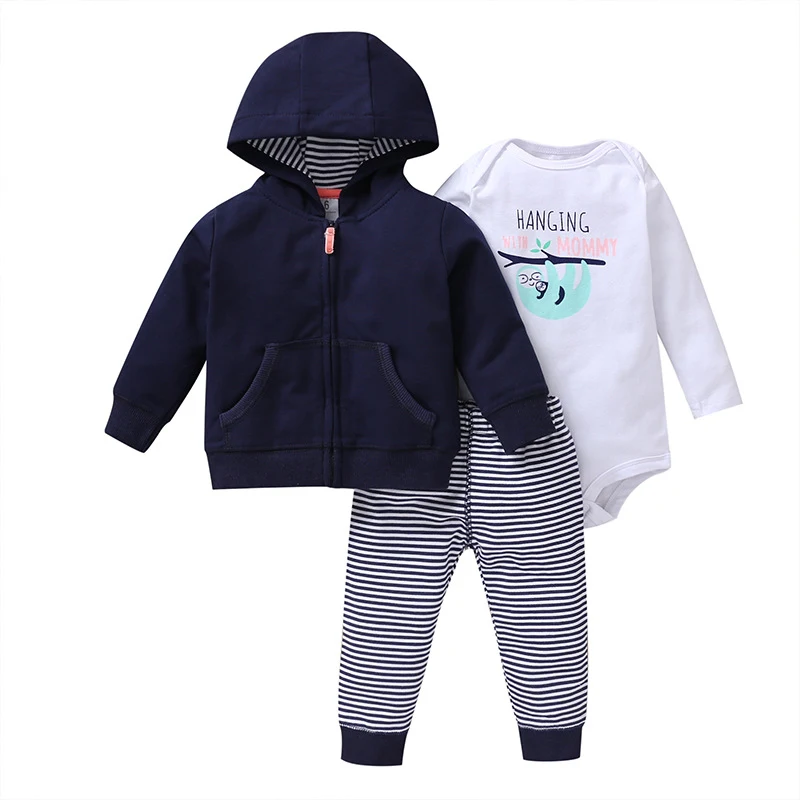 Terno infantil com calça listrada, manga longa e três peças. Ideal para ocasiões especiais, elegante e confortável. — foto 6