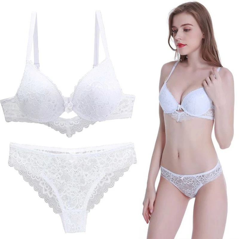 Title 3, Set reggiseno donna