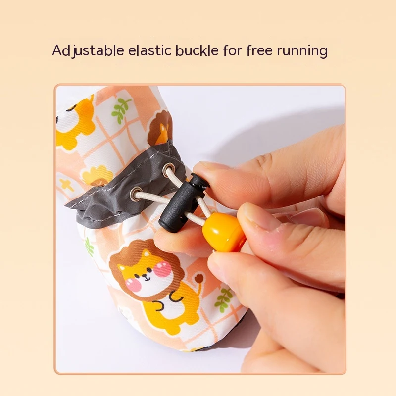 Zapatos cálidos para perros de terciopelo con suela suave y estampado a cuadros, ideales para proteger las patas de tu mascota y mantenerla abrigada. — foto 10