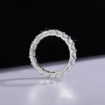 Anel de moissanite em prata esterlina S925 para mulheres. Brilho deslumbrante e design elegante. Perfeito como presente ou anel de noivado. — foto 8