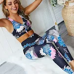 Printed bra yoga pants set, designed for comfort and flexibility during workouts, providing style and support for all yo — photo 1