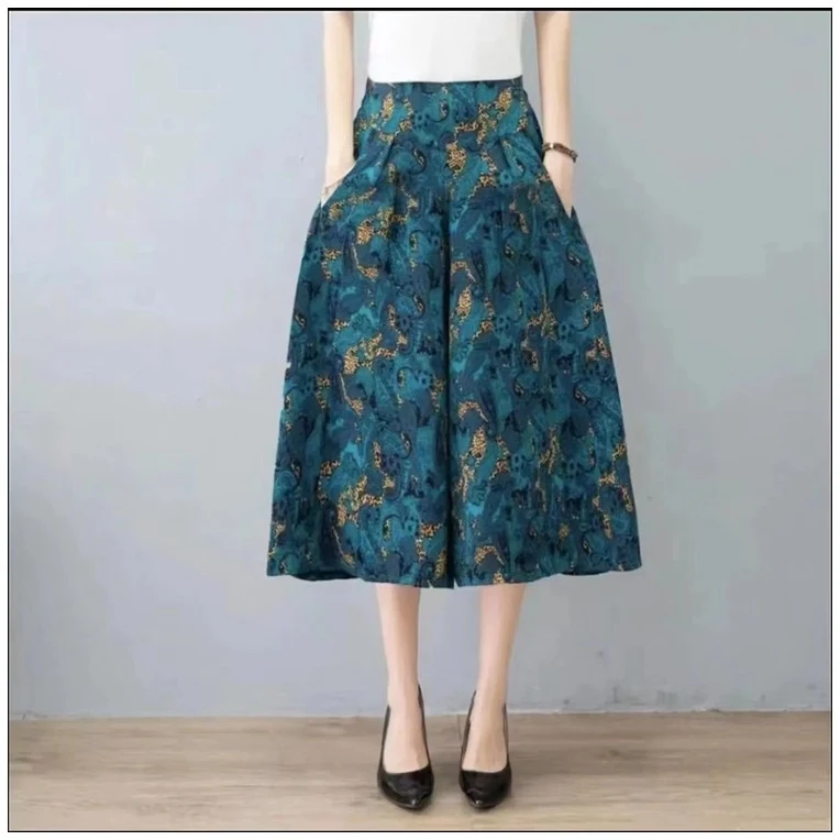 Slim fit, casual capri's met hoge taille, bedrukt en wijde pijpen, voor een stijlvolle en comfortabele look, perfect voor dagelijks gebruik — foto 5