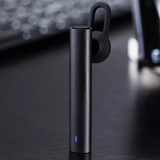 Title 4, Wireless sports hanging earphones for active li...