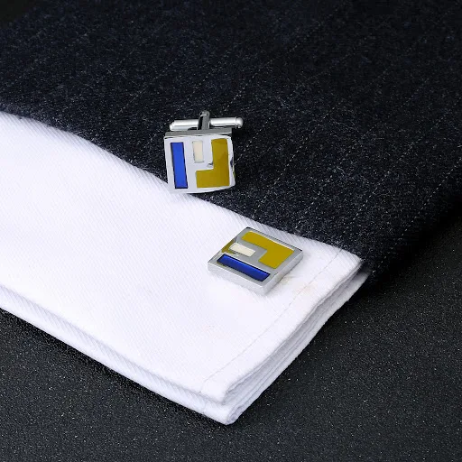 Title 5, Camisa social masculina com esmalte colorido qu...