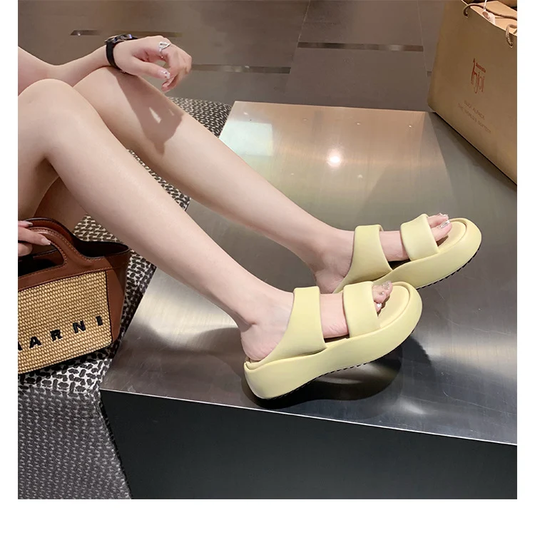 Title 1, Dames slippers met platform, ronde neus, dikke ...
