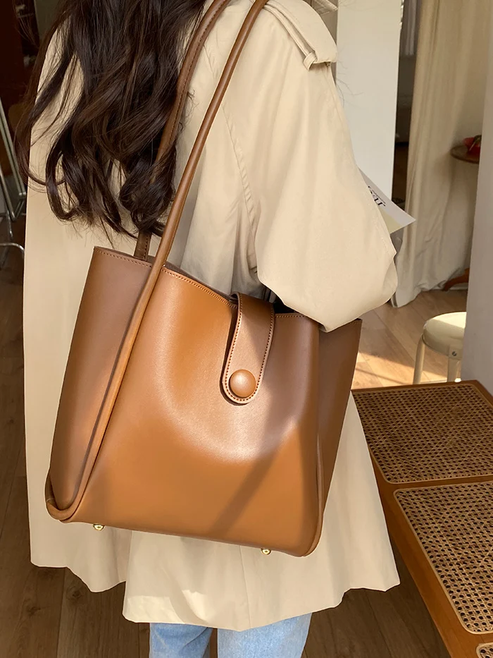 Title 22, Retro One-shoulder High-grade Fashion Work Comm...