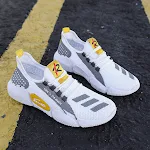 Sapatos respiráveis de malha com boca baixa e design raso. Conforto e frescor ideais para uso diário e atividades leves no verão. — foto 2