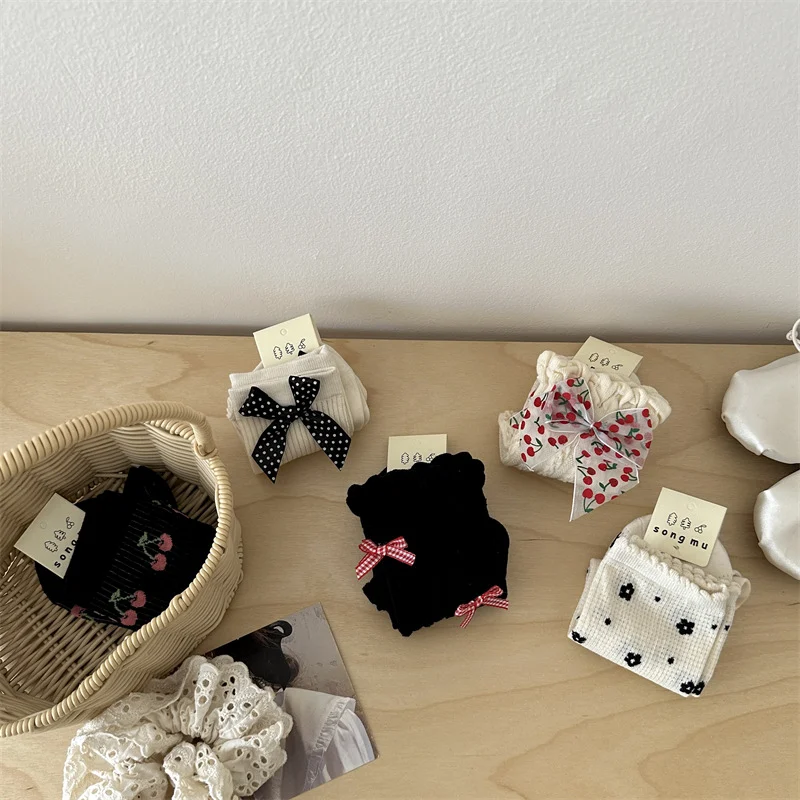 Title 8, Mesh Sweet Floral Bow Mid-calf Length Loose Soc...