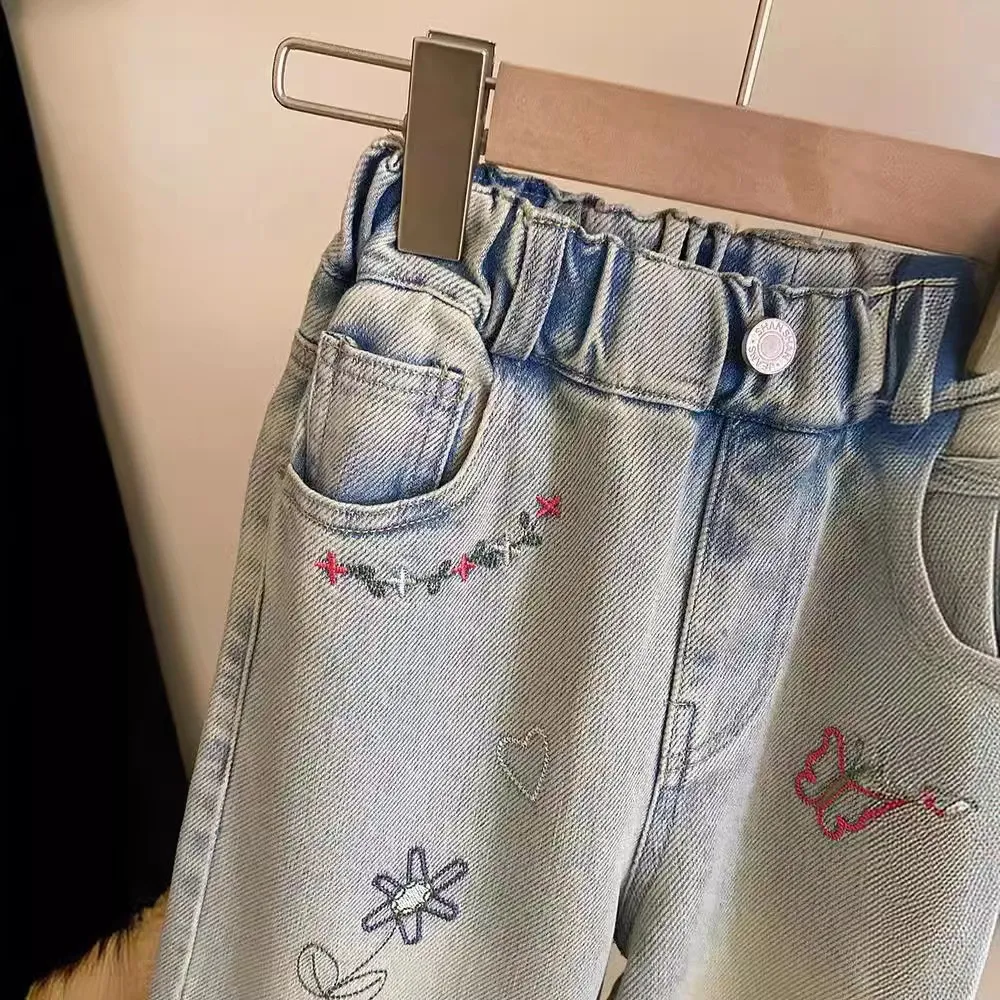 Title 4, Jeans Retas Bordadas Personalizadas para Menina...