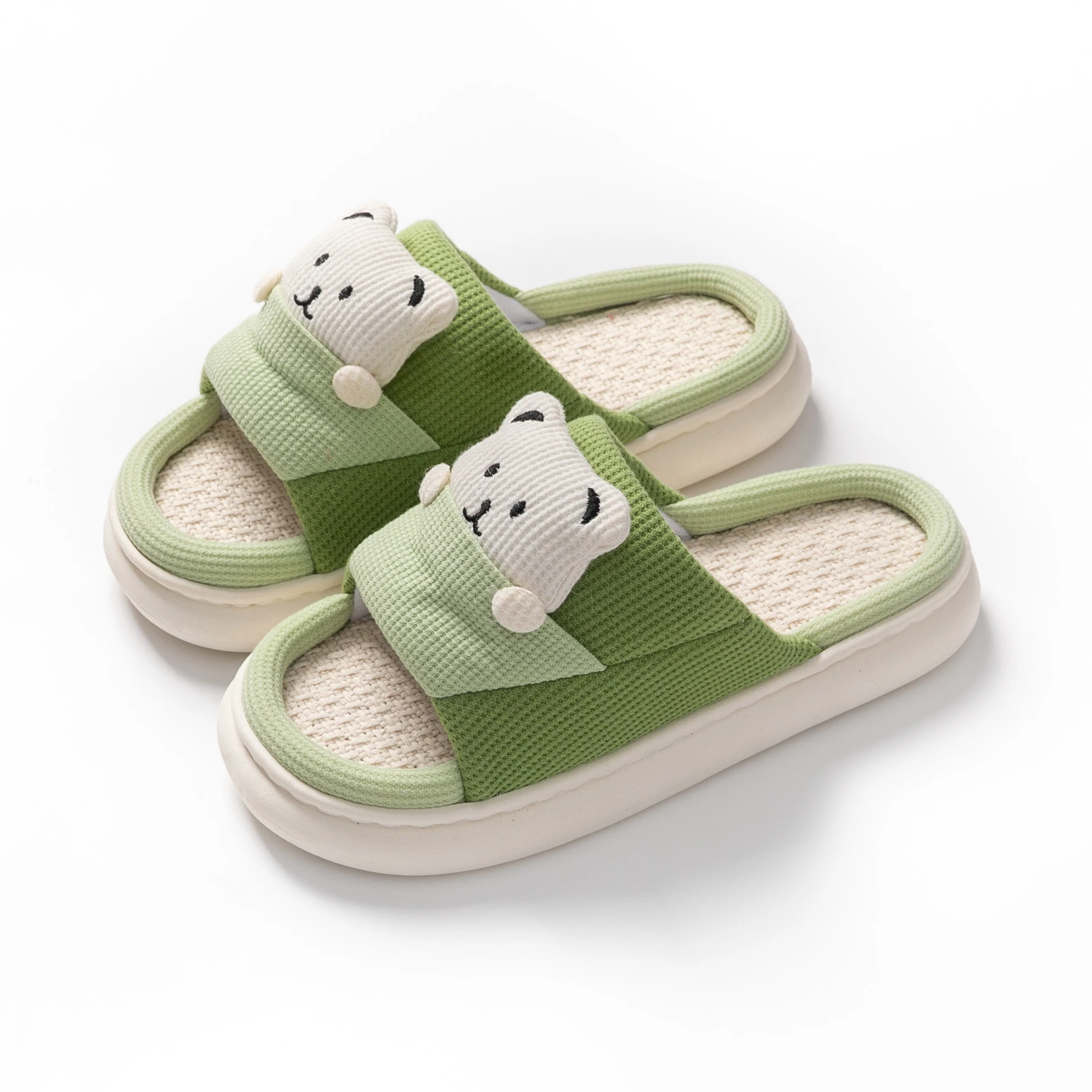 Chinelos de Urso de Desenho Animado Fofos para Mulheres, Sola Grossa, Silenciosos, de Linho, Moda Primavera/Outono, Sapatos para Casa — foto 3