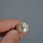 Anel com padrão de cogumelo retrô criativo, boêmio. Estilo vintage único, perfeito para presentes e um visual diferenciado. Adorno ideal. — foto 2