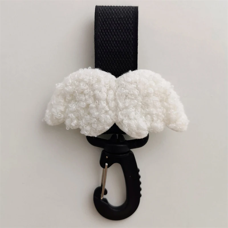 Creative Cartoon Stroller Velcro Hanging Buckle. Easily hang bags and toys. Keep your stroller organized and enjoy conve — photo 2
