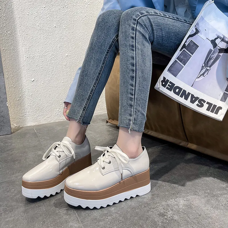 Women's Lace-up Square Toe Patent Leather Platform Shoes offer style and comfort, elevating any outfit with a modern tou — photo 9