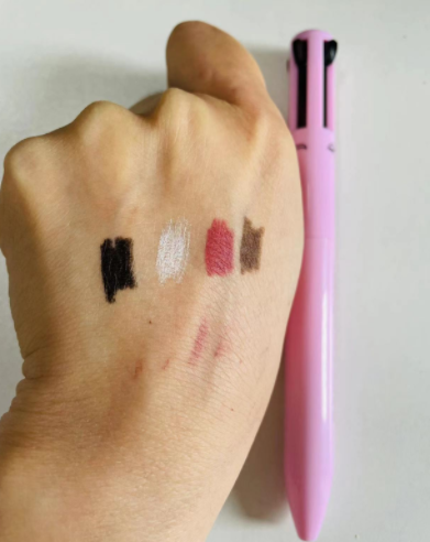Title 1, 4-in-1 Wenkbrauwpotlood, Lipgloss, Eyeliner – D...