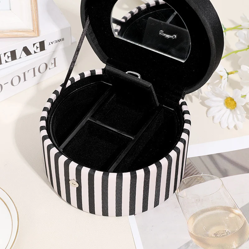 Title 4, Portable Round Jewelry Box Black and White Stri...