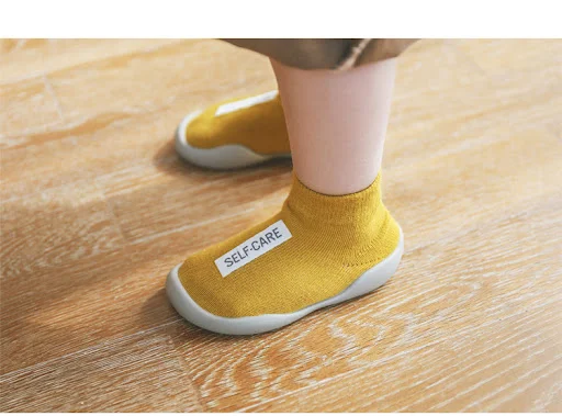 Title 2, Baby Toddler Shoes Comfortable and safe footwea...