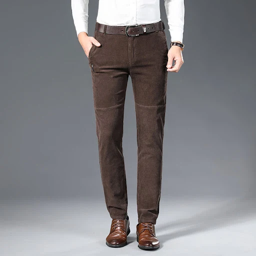 Title 3, Calças de veludo cotelê slim fit para pés peque...