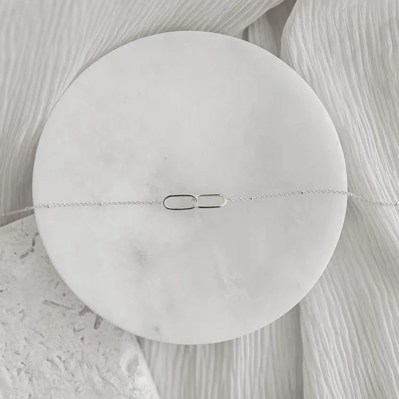 Colar de Corrente com Clip para Clavícula Feminino – Adicione um toque de elegância ao seu look com este colar versátil e charmoso. Perfeito para diversas ocasiões. — foto 11