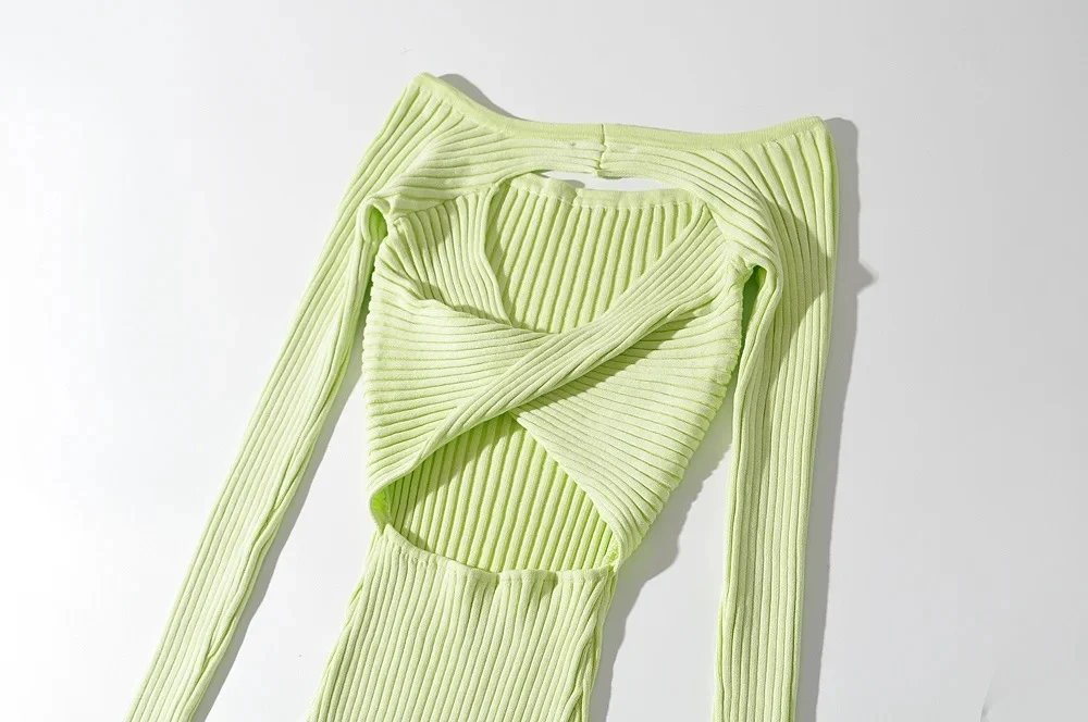 Title 15, Womens Square Collar Twist Two-way Wearing Lon...