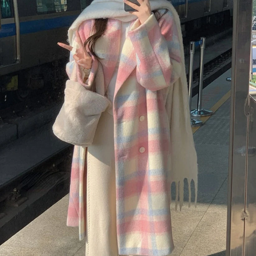 Gorgeous Rainbow Woolen Women's Long Coat Korean Style, warm, stylish and comfortable, perfect for winter, a fashionable — photo 2