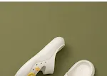 Sapatos Fofos com Furos Femininos Calçado Externo de Bico Fechado Confortáveis e Charmosos para Uso Diário e Ocasiões Casuais e Descontraídas — foto 2