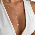 Colar feminino vintage com pingente de coração vazado, adiciona um toque romântico e elegante a qualquer visual. — foto 3