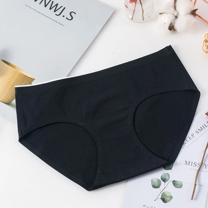 Shorts triangulares femininas de cintura média, algodão sem costura, respiráveis, plus size, conforto e liberdade de movimento. — foto 4