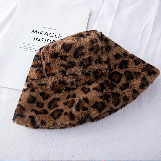 Title 5, Modieuze Winter Pluche Hoed Schattig, een all-m...