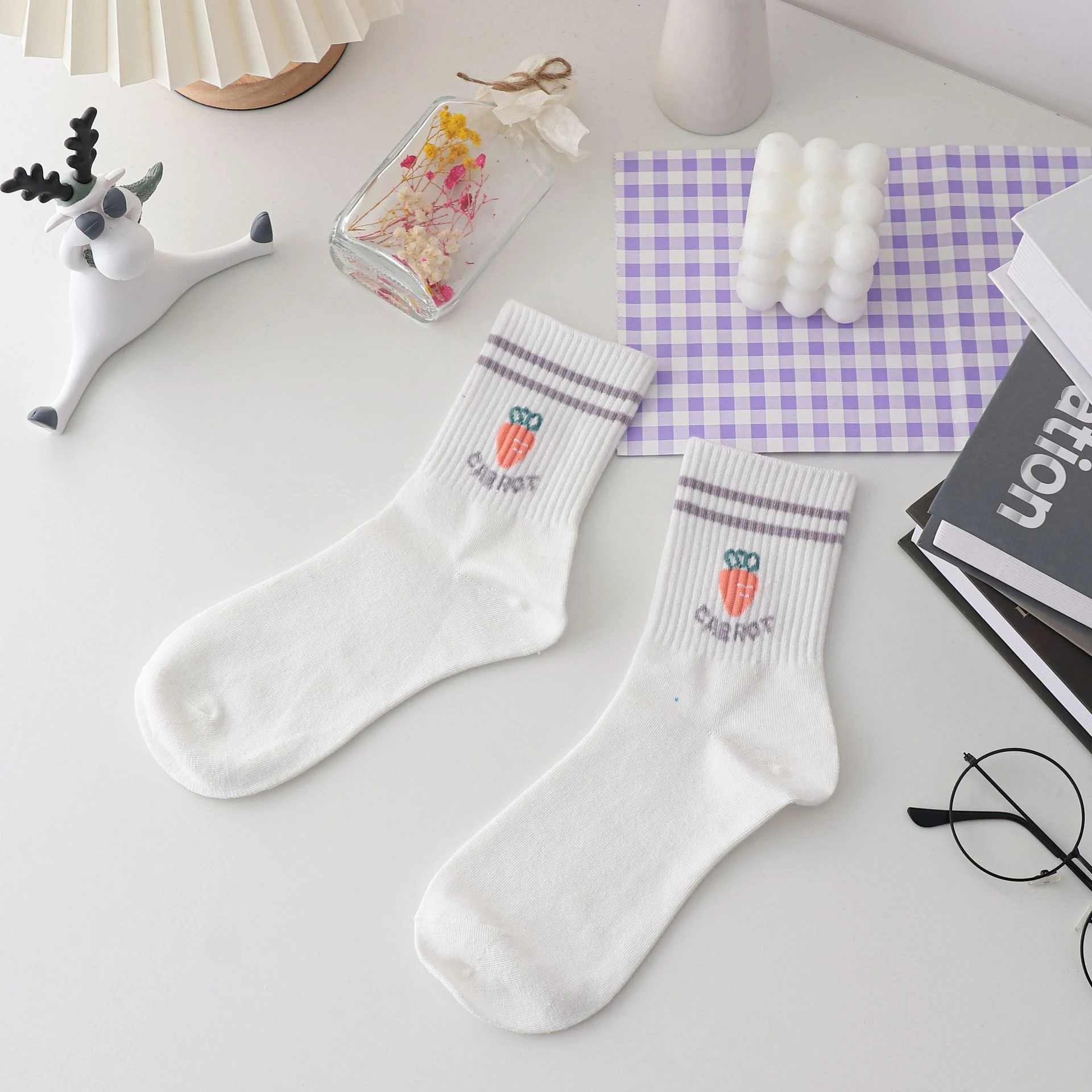 Purple Socks Women's Mid Tube Stockings — photo 13