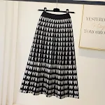 Gentle Knitted Skirt Winter With Sweater Stay warm and stylish this winter. Experience comfort and elegance with this pe — photo 2