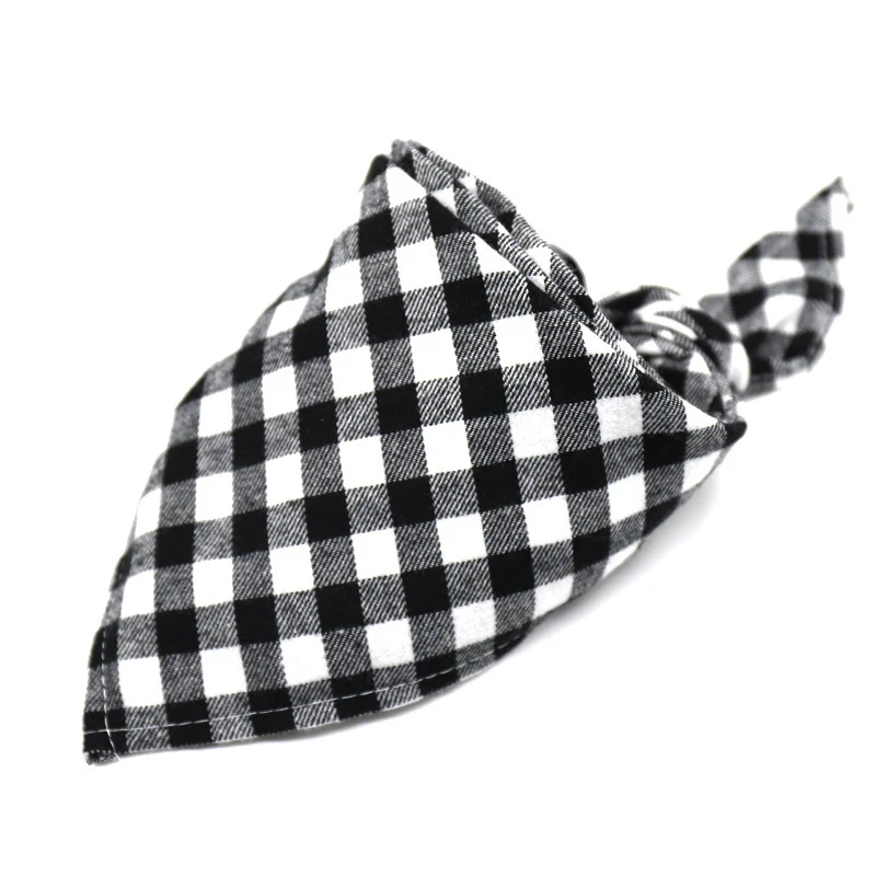 Lenço triangular para bebê de flanela xadrez de algodão, macio e estiloso, para aquecer e proteger seu pequeno. — foto 18