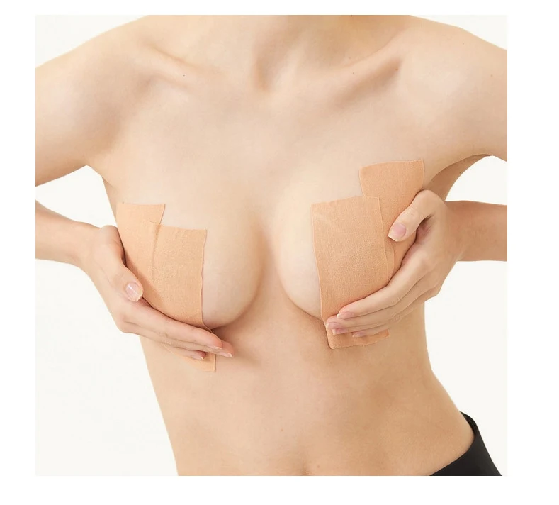 Cinta Invisible para Levantamiento de Senos Eleva y Moldea tu Busto Discretamente Soporte y Confianza para Escotes Profundos y Ropa Ajustada — foto 9