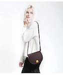 Dames schoudertas met brede schouderriem, veelzijdig en overal mee te combineren. Comfort en stijl voor elke dag. De ideale tas. — foto 8