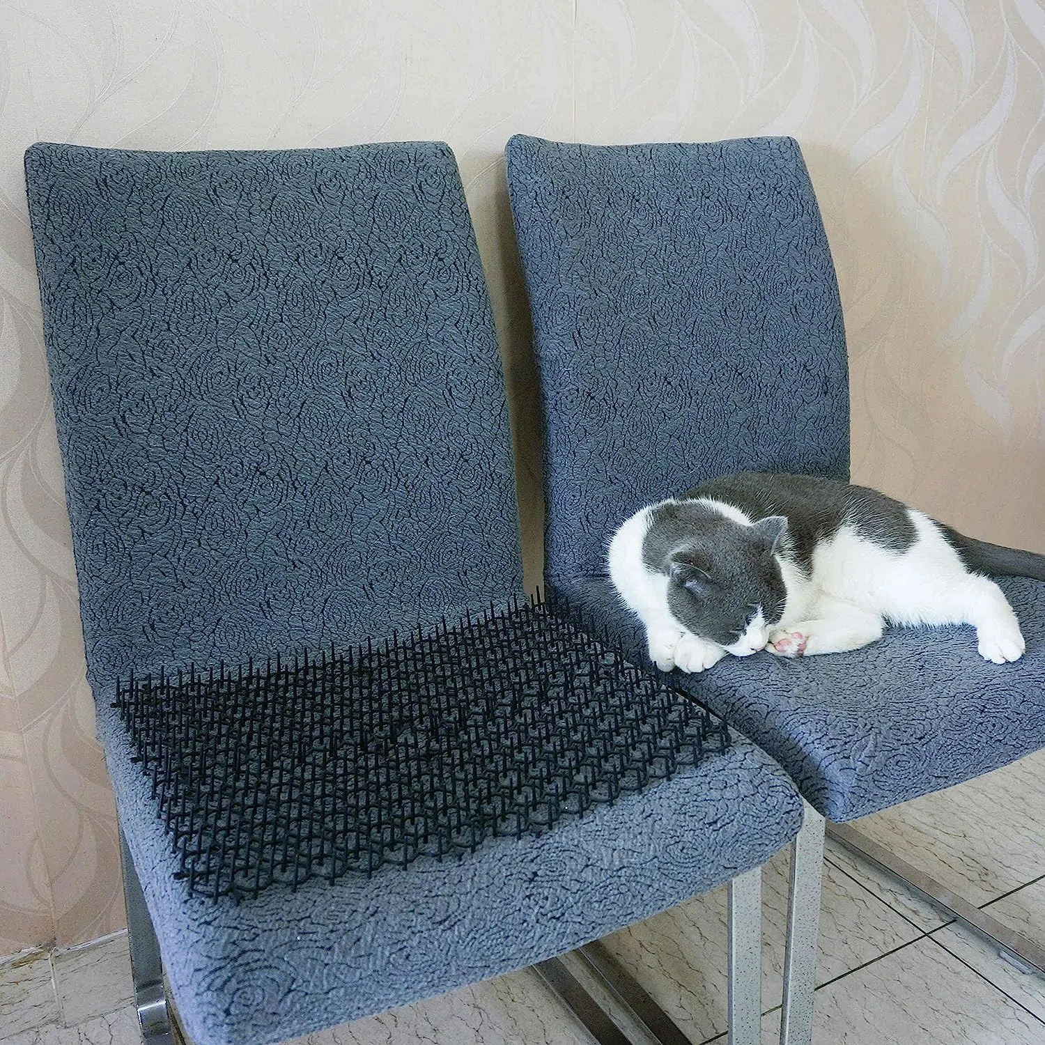 Title 4, Cat Foot Pad Garden Repellent Cat and Dog Anti-...