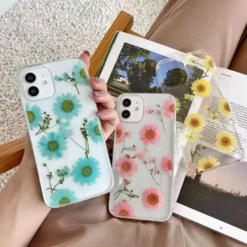 Title 2, Epoxy Daisy Immortal Flower iPhone 13 Pro Mobil...