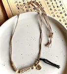 Colar da sorte com corrente entrançada e antiga para clavícula. Adicione um toque de elegância e sorte ao seu visual diário. — foto 9