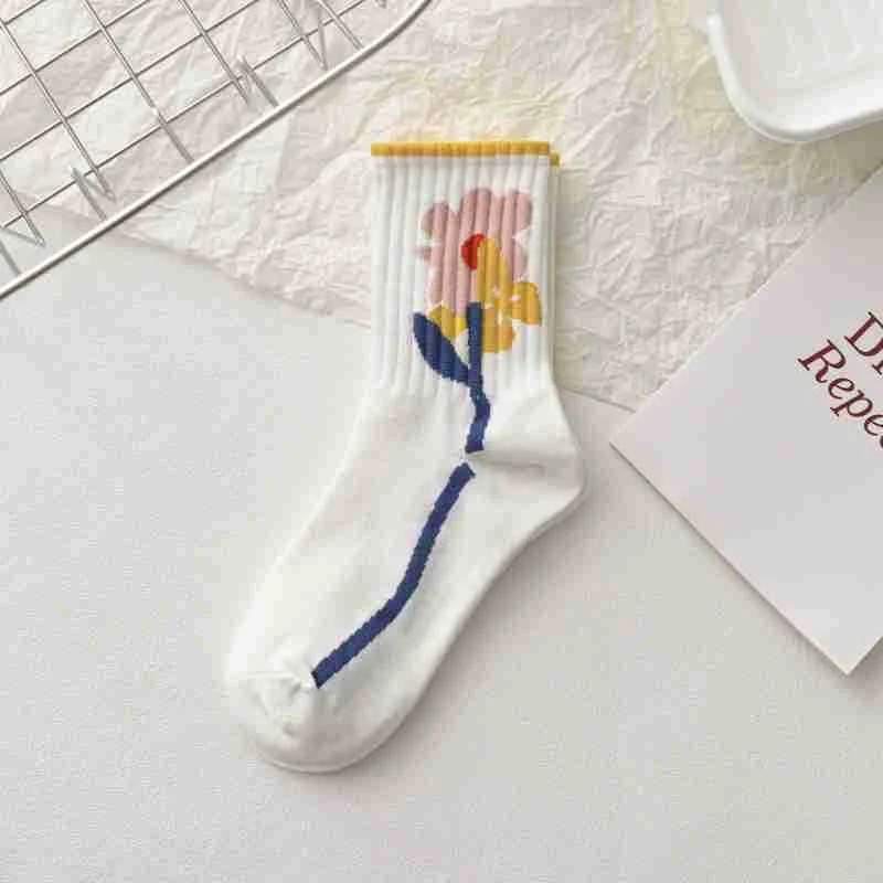 Calcetines Calcetines De Tubo Con Patrón De Dibujos Animados Grises Femeninos — foto 16