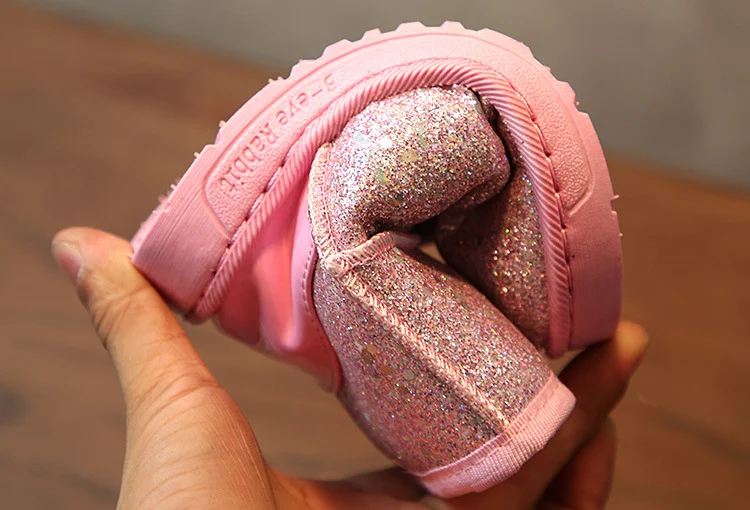 Title 9, Sequined Childrens Snow Boots Keep kids feet ...