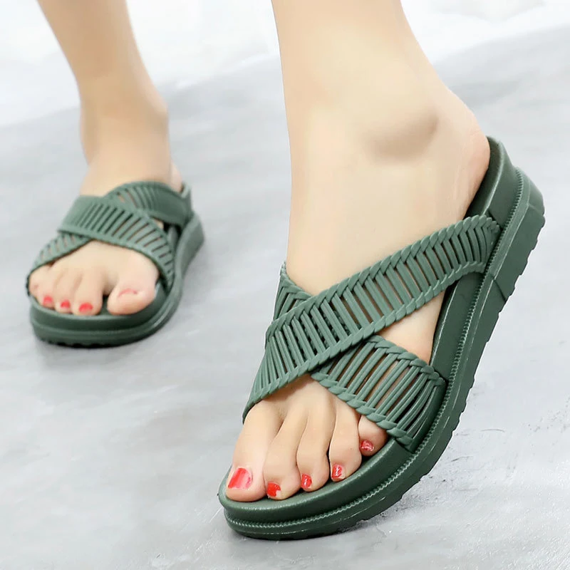Title 3, Womens summer cross strap slippers, comfortabl...