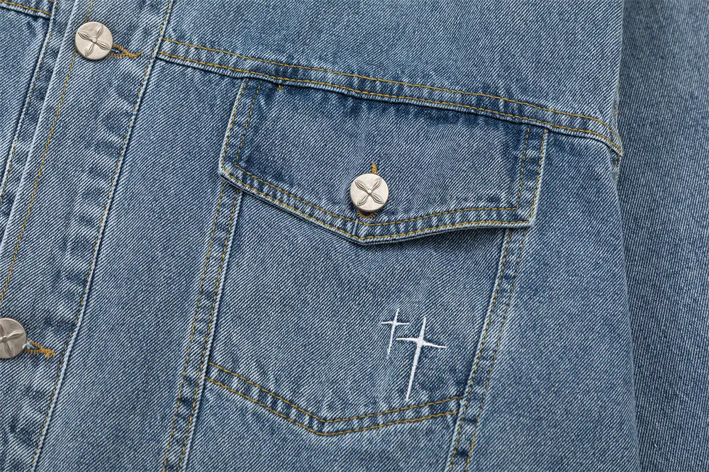 Title 3, Giacca in denim American High Street con ricamo...
