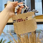 Bolso diagonal de un solo hombro con cierre acrílico, elegante y moderno para llevar tus esenciales con seguridad y estilo, perfecto para cualquier ocasión. — foto 5