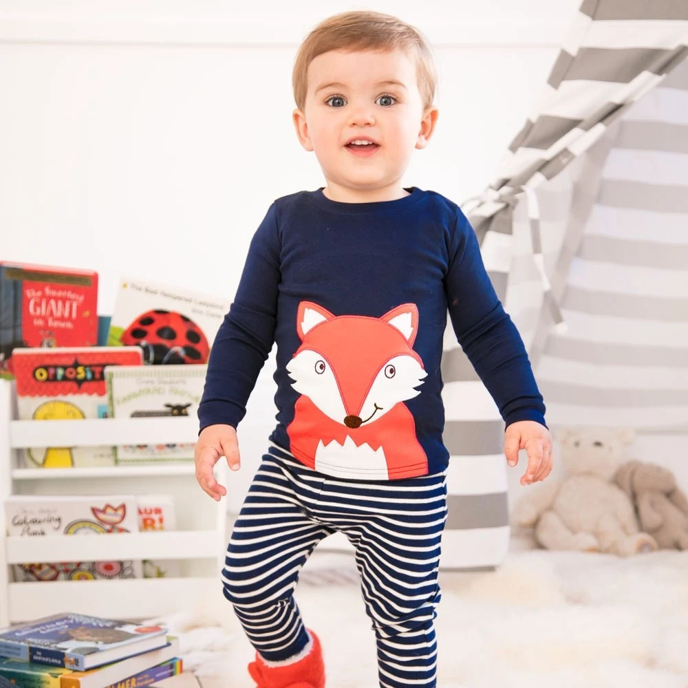 Title 4, Kinderpyjama met geborduurde vos, comfortabel e...