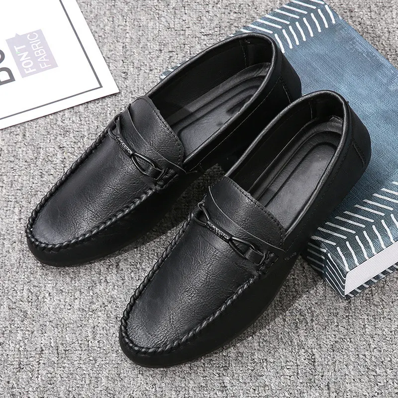 Men's Fashion Soft Sole Casual Leather Shoes offer all-day comfort and style. Perfect for everyday wear, providing a rel — photo 6