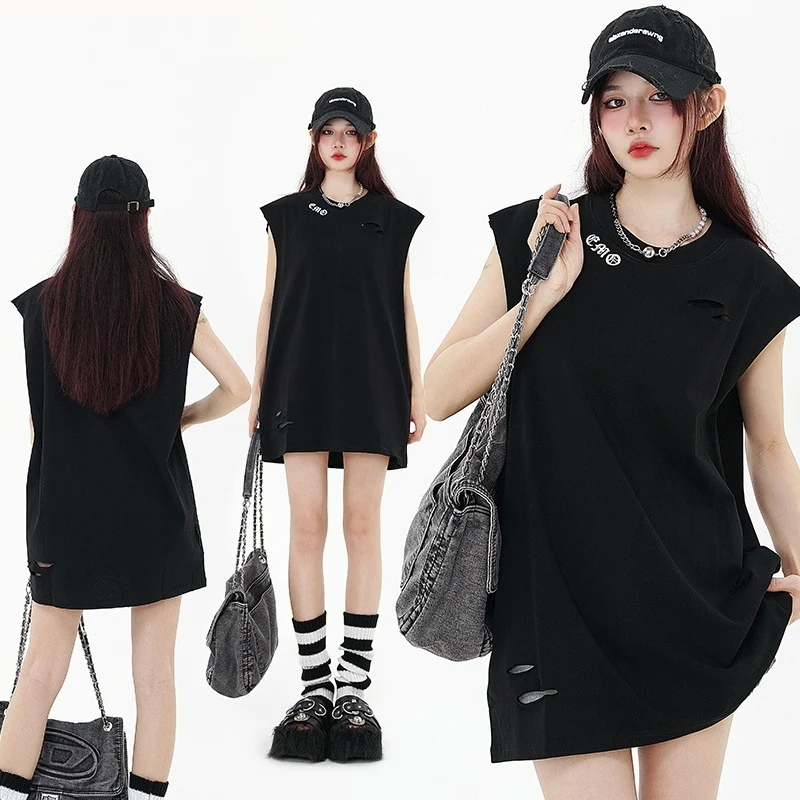 Title 2, Plate Letter Printed Ripped Vest Summer Style E...