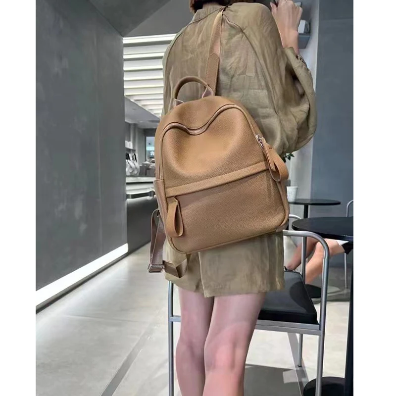 Zaini in pelle Baidu di alta qualità, eleganti, resistenti e spaziosi. Comodi da portare, ideali per lavoro, studio o viaggi. — foto 4