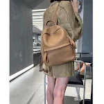 Zaini in pelle Baidu di alta qualità, eleganti, resistenti e spaziosi. Comodi da portare, ideali per lavoro, studio o viaggi. — foto 4