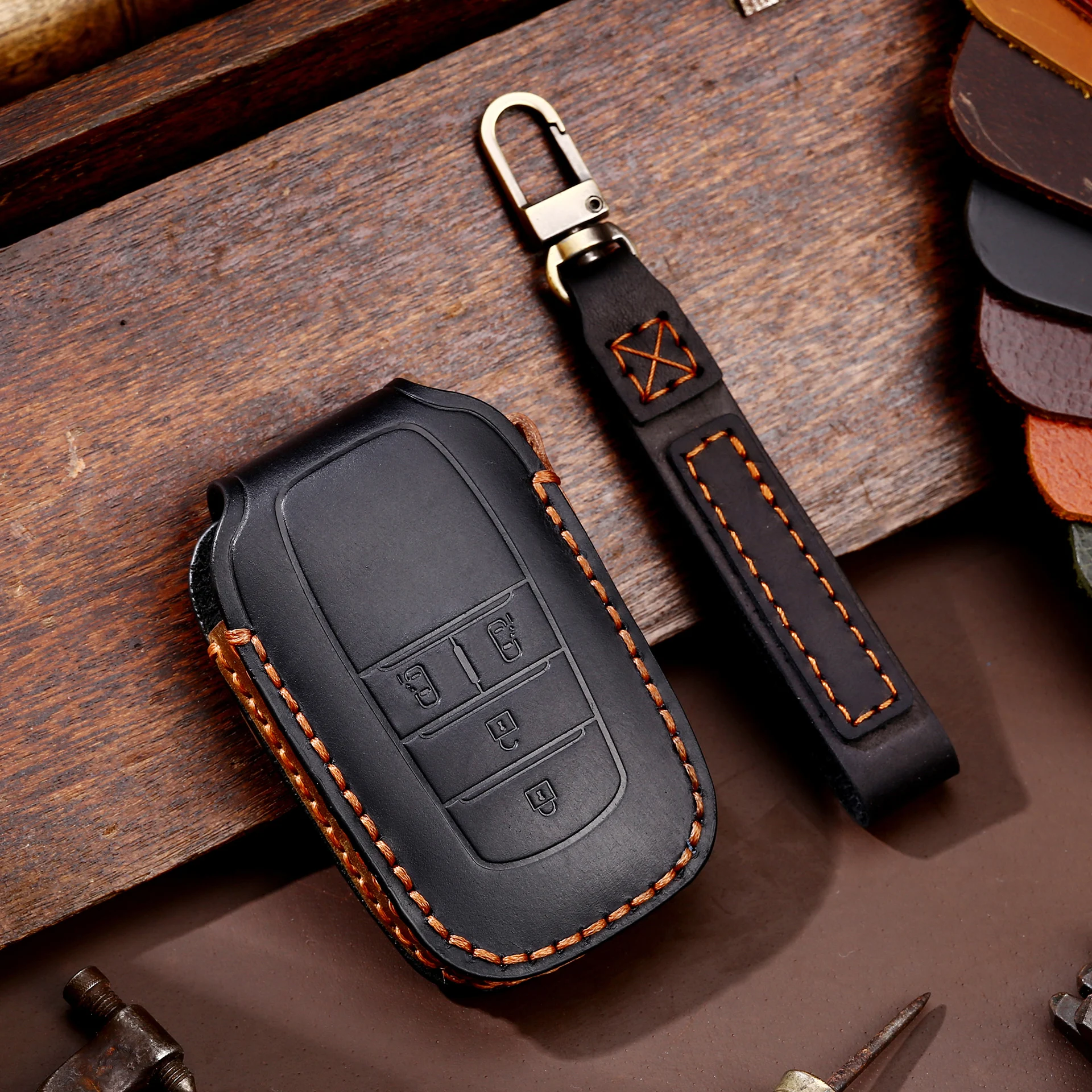 Capa de chave de carro premium em couro legítimo. Proteja e personalize sua chave com esta capa elegante e durável em couro genuíno. — foto 7