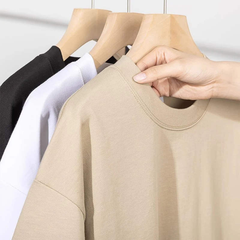 Loose Plus Size Short-sleeved T-shirt Round Neck Top for Women. Comfortable everyday wear. Stylish and versatile casual — photo 16