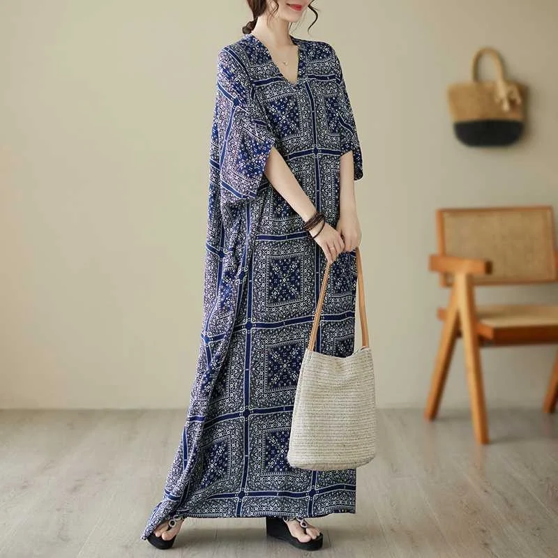Title 9, Floral vacation style travel V-neck retro cotto...