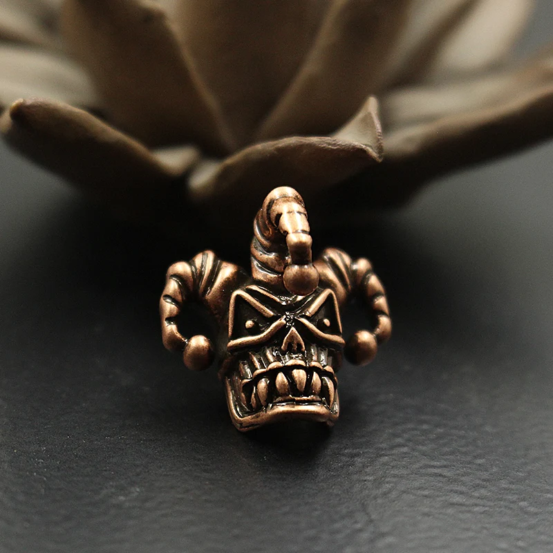 Pingente de faca de cobre puro de palhaço caveira feito à mão, acessórios DIY para criar joias e peças personalizadas incríveis. — foto 3